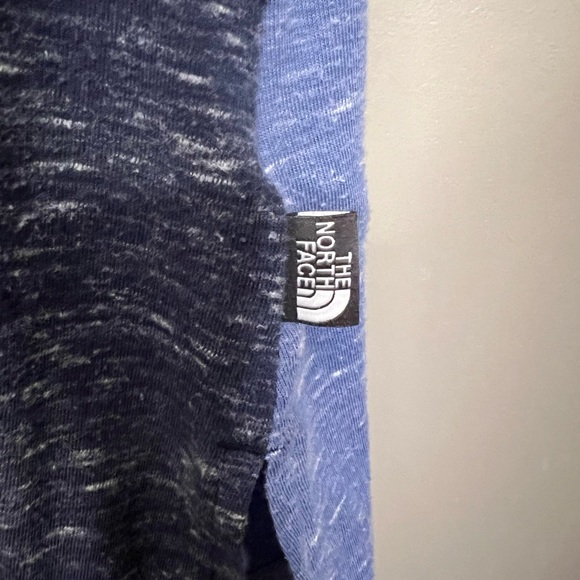 North Face Two-tone Blue Sleeveless Racerback Tank Size XL - Picture 5 of 9
